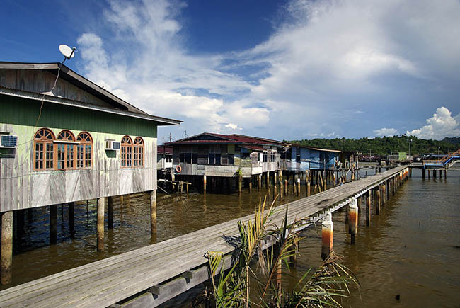 khach du lich chau a un un keo den brunei de chiem nguong nhung dia danh nay