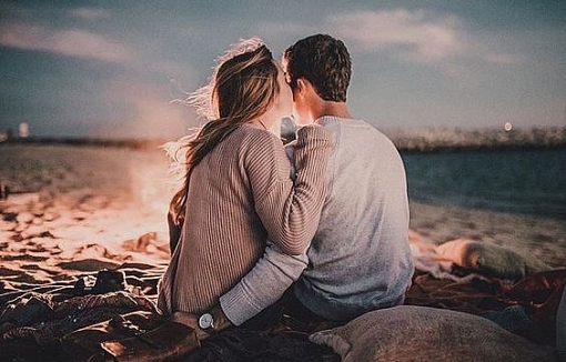 hay yeu nguoi dan ong khen ban xinh ngay ca khi ban xau nhat