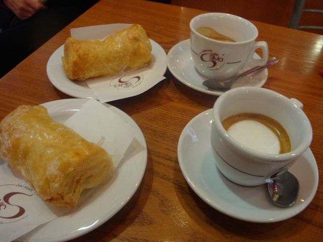 Nguy cơ tăng cân bởi những món ăn tưởng như an toàn nguy co tang can boi nhung mon an tuong nhu an toan