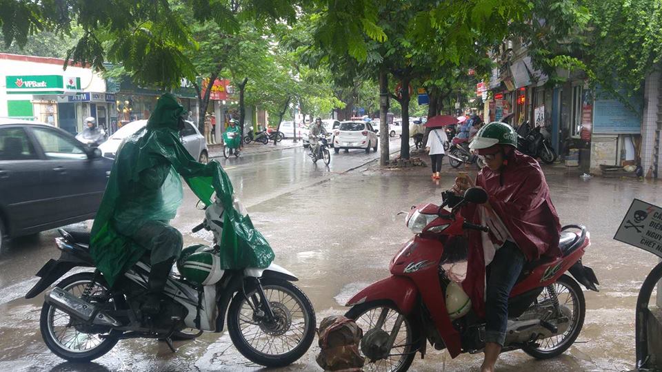 nhung manh doi doi mua kiem 200 500 dong tien lai