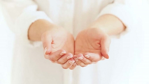 Màu sắc lòng bàn tay \'tiết lộ\' tính cách và sức khỏe của bạn mau sac long ban tay tiet lo tinh cach va suc khoe cua ban