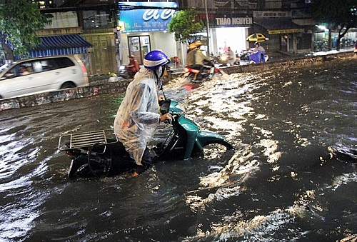 sai gon mua lon cay do nguoi dan loi nuoc khon kho