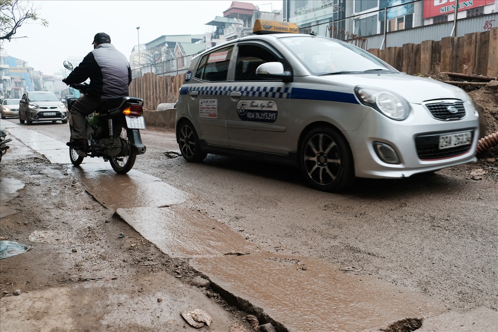 tai sao cu can tet ha noi lai cai tao cat xen nhieu tuyen duong