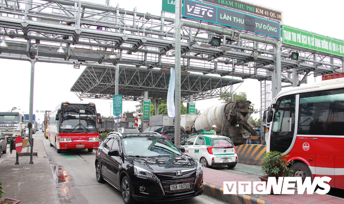 anh tram thu phi bot tien cuu o hai phong xa tram trong ngay dau thu phi