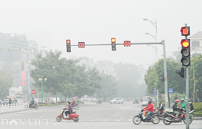 anh suong mu tu sang den trua bien ha noi thanh sapa