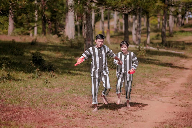 cap doi sai gon bong noi tieng boi tinh yeu chung than voi anh cuoi do juventus