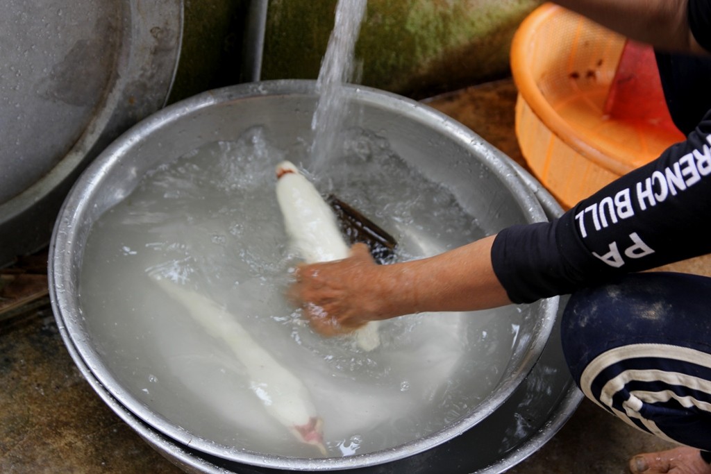 dau nam trong san cuoi nam lam banh da moi nha thu nhap hang chuc trieu dip tet