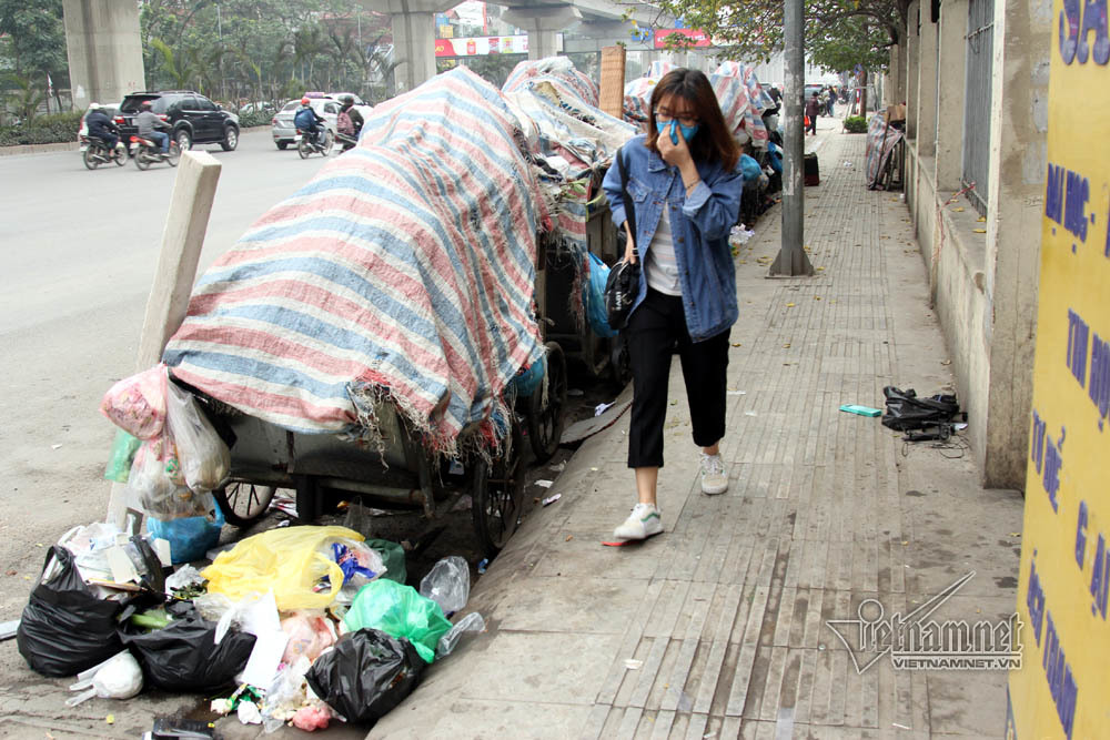 dan phong toa bai rac nam son ha noi rac ngap day duong