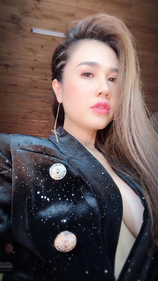 chi gai ngoc trinh noi ve nguy co bi chuoc thuoc khi lam dj quan bar