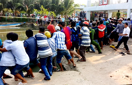 Hơn trăm người giải cứu nạn nhân bị kẹt giữa nắp cống thủy lợi hon tram nguoi giai cuu nan nhan bi ket giua nap cong thuy loi