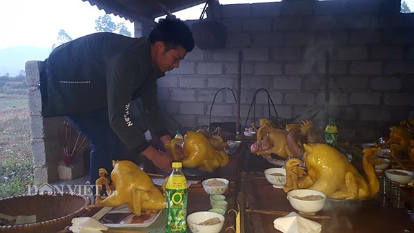 nguoi nung lang son cung bai gi trong buoi sang mung 1 tet