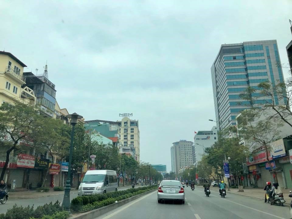 ha noi nhieu tuyen duong un tac ngay trong ngay mung 1 tet