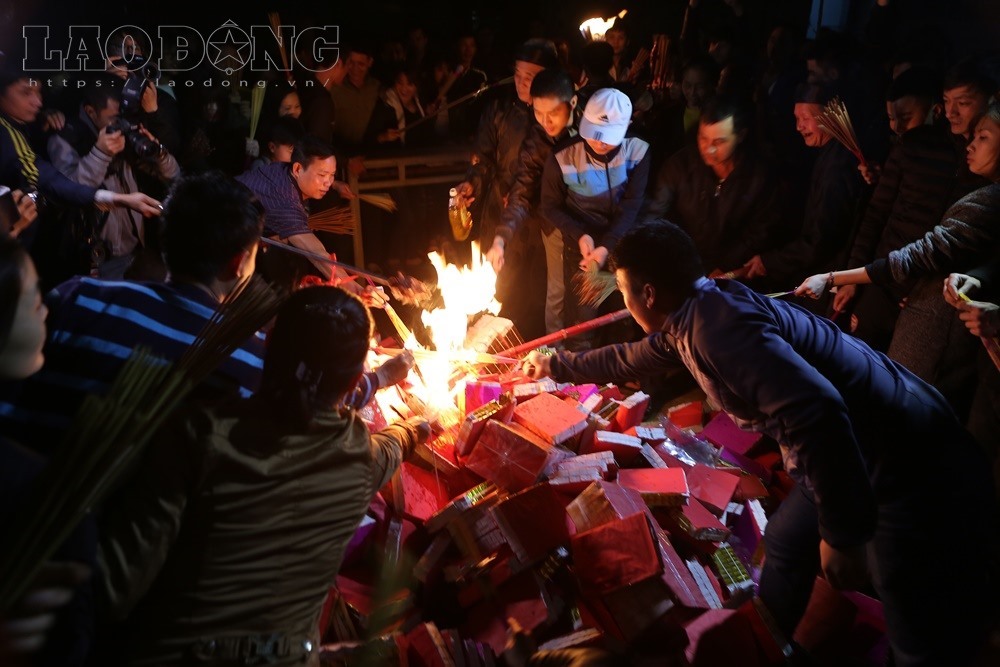 keu goi bo tuc dot vang ma lieu nguoi dan co tu bo