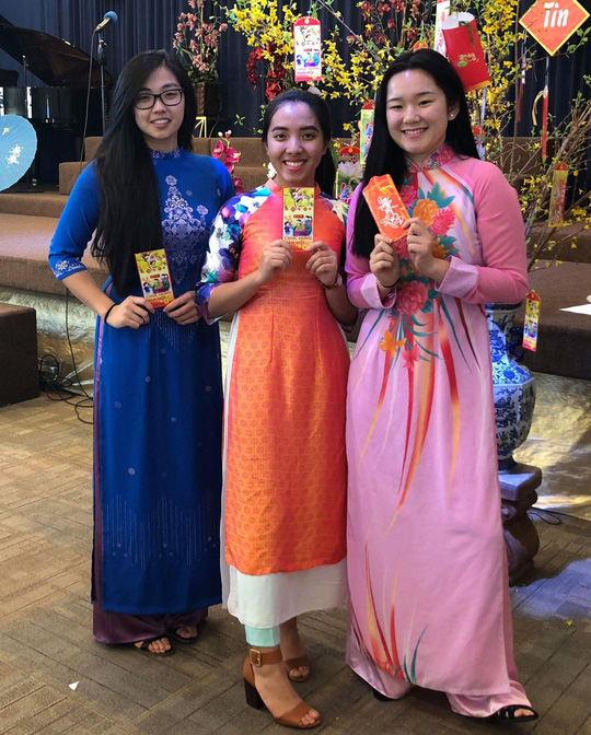 ao dai can hieu ung kieu co ba sai gon