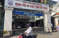 tam dinh chi cong tac giam doc chi nhanh dien cao the o kien giang