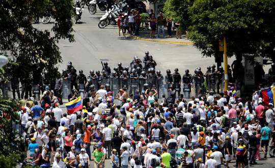 mat dien sang ngay thu ba bieu tinh lon chuc cho venezuela