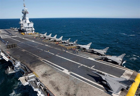 Đức-Pháp đóng tàu sân bay: Khởi đầu quân đội chung EU duc phap dong tau san bay khoi dau quan doi chung eu