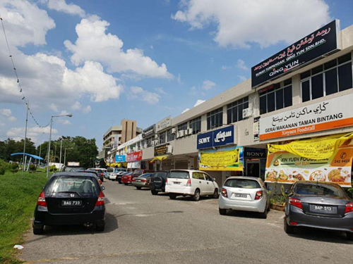 ly do ca vuong quoc brunei chi co khoang 50 chiec taxi