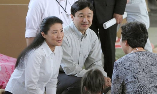 Sự gần gũi với dân của Thái tử Nhật sắp lên ngôi su gan gui voi dan cua thai tu nhat sap len ngoi