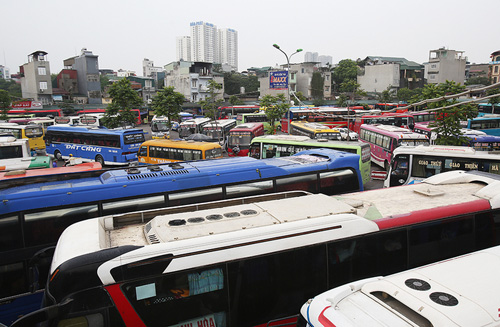 vi sao hon 100 xe khach bi tu choi phuc vu tai cac ben ha noi