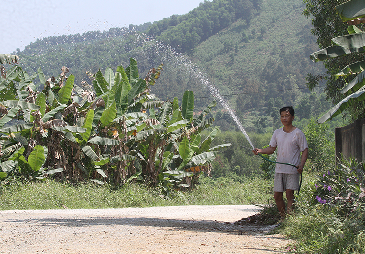 thon gan 10 nam o nhiem bui duong o ha tinh