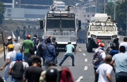 venezuela truy to them nghi si sau dao chinh