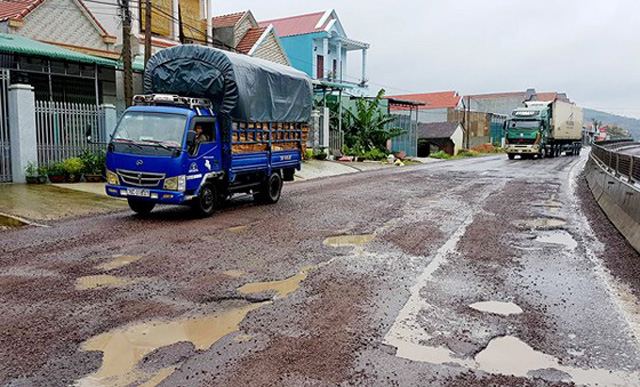 quoc lo 1a hong nang bo truong nguyen van the noi do thoi tiet