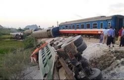 duong sat gap su co ki la sau phe binh nghiem khac