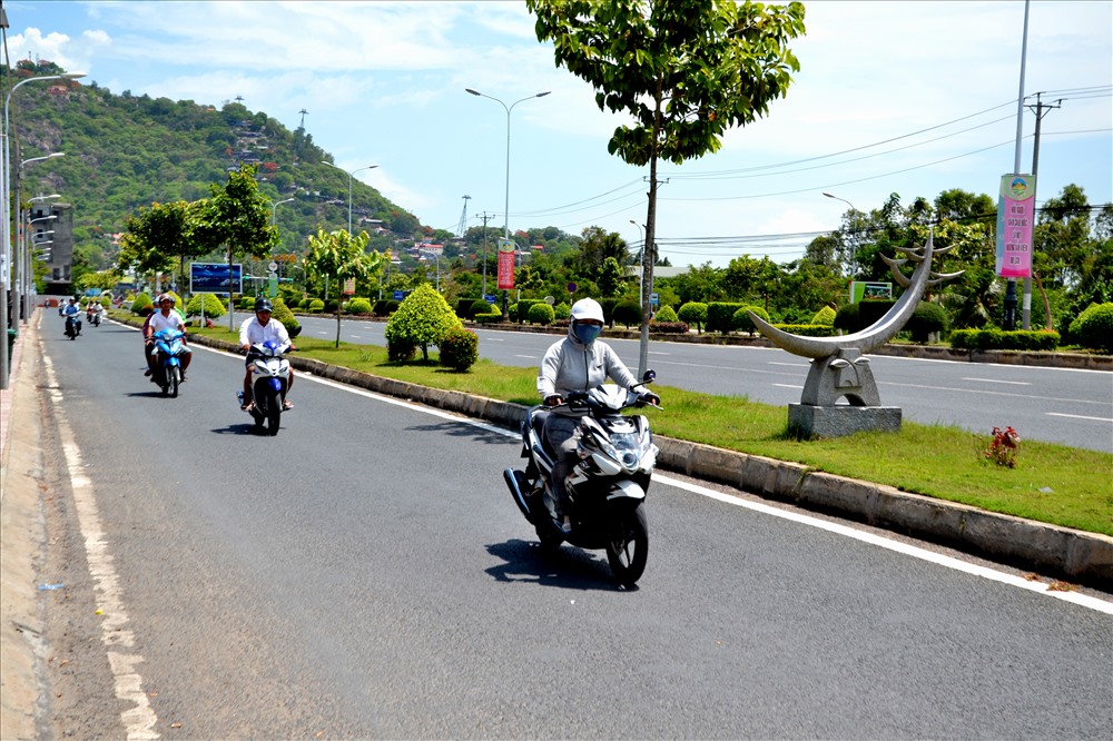 tuong nghe thuat thanh rac dieu khac phon thuc duoc dat truoc cua chua