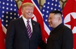 trump phan doi viec dung dac tinh cia do tham kim jong un