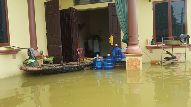 nuoc lu chia cat nhieu khu vuc ngoai thanh ha noi