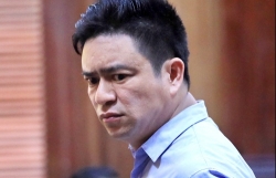 vks neu nhung bat thuong trong vu an bac si chiem quoc thai bi chem