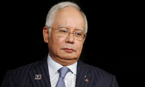 cuu thu tuong malaysia najib bi to tieu 800000 usd trong mot ngay