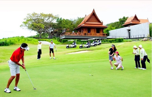 du lich ket hop choi golf tai thai lan