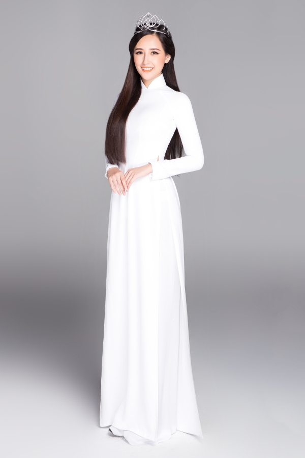 12 hoa hau viet nam dep tinh khoi voi ao dai trang nu sinh