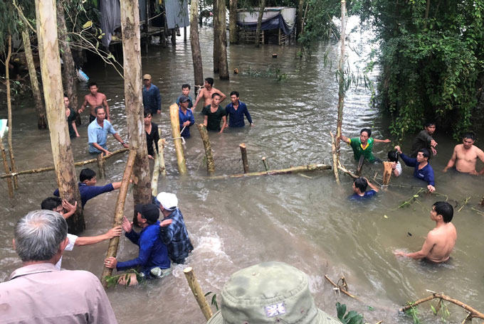 an giang da va cong bi vo do lu len cao se xa gap 2 dap lon