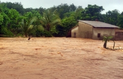 binh phuoc di doi 200 ho dan truoc nguy co vo dap thuy dien