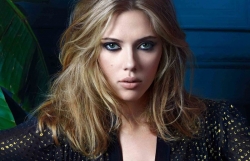 Cô đào Scarlett Johansson là nữ diễn viên kiếm tiền nhiều nhất năm qua