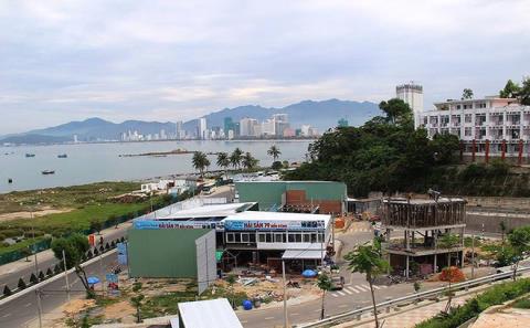 nha trang giao dat vang cho 3 sep kieu gi cung loi