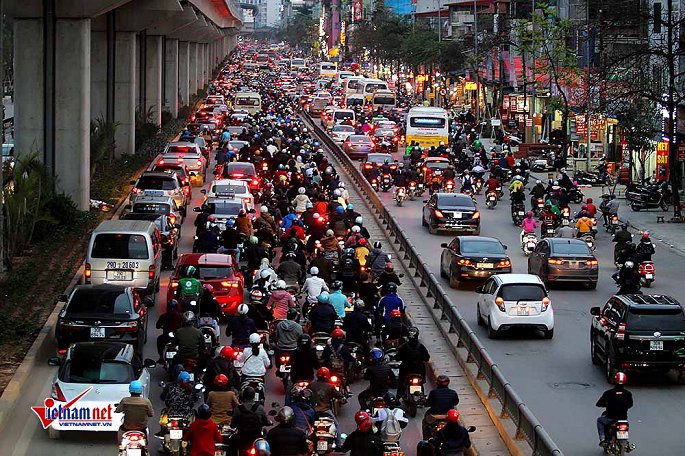 lo un tac va o nhiem ha noi de xuat thu phi moi truong phi xe vao khu vuc trung tam