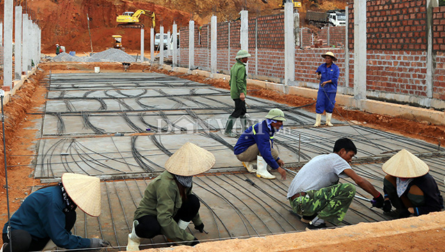 quang ninh sieu du an nuoi tom nghin ty lien tuc loi hen