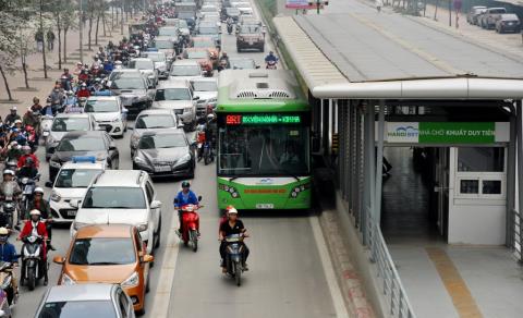 brt ha noi cao duong nhua do be tong phan cam