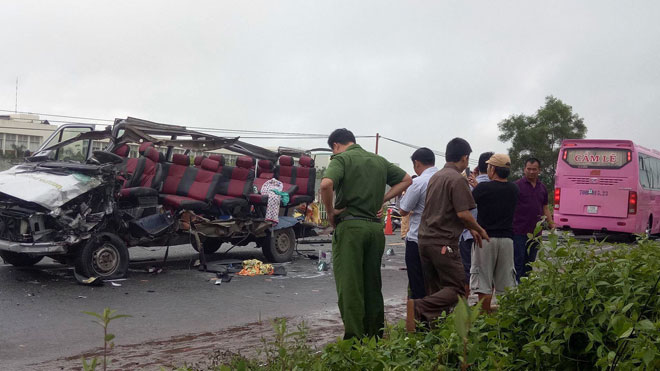 vu tai nan 6 nguoi chet o tay ninh chuyen du lich dinh menh