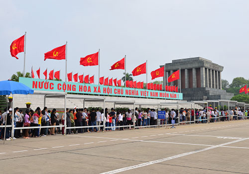 de nghi mo rong pho di bo quanh lang chu tich ho chi minh