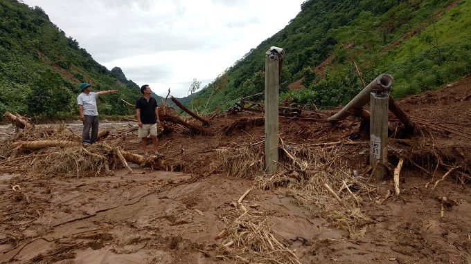 gan 25000 ho dan vung lu quet o son la duoc cap dien tro lai