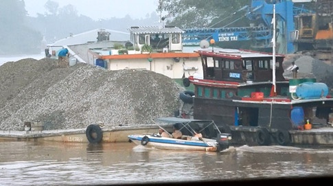 luat ngam tren song