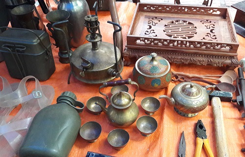 ha noi mang tien di mua ngay xua