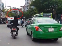 cat dien nhieu gio do nam thanh nien co thu tren cot dien cao the