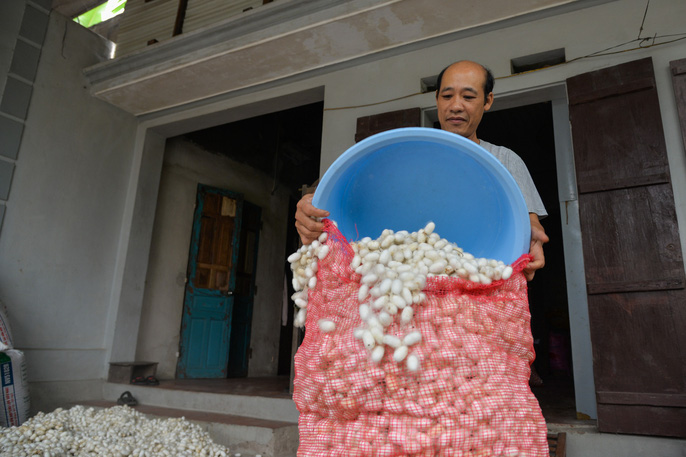 gap nguoi lang lua noi khaisilk tuyen bo nhap hang