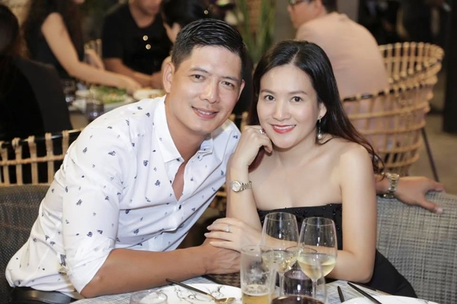 4 co vo dai gia giau nut do do vach cua sao nam viet gom nhung ai